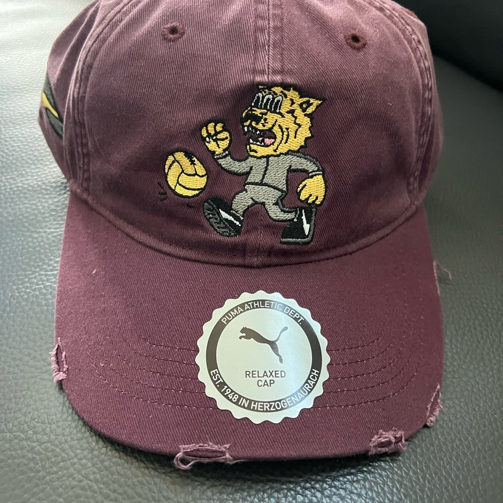 Puma Hometown Heroes Vintage Cap Adult Brand New Box Limited Edition !
